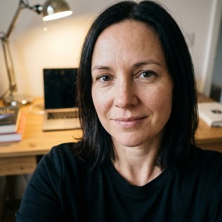 Charlotte D., verified buyer